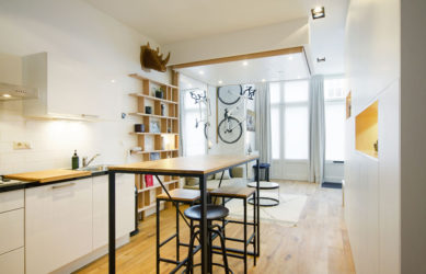 bedUp® Amsterdam rangement pratique petits espaces gain de place lit escamotable plafond bedup