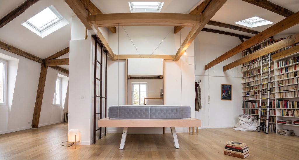 lit escamotable plafond sur poutres bois